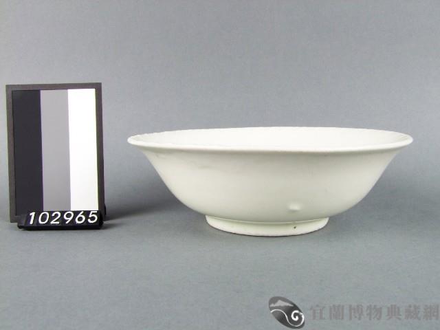 彩繪梅花紋碗藏品圖，第2張