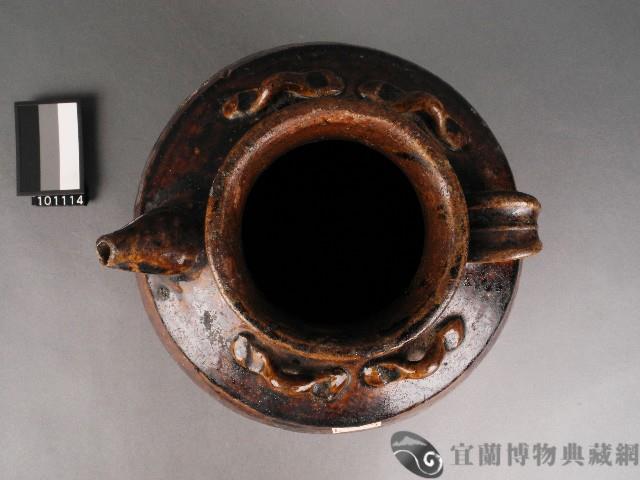 赤釉五耳茶壺藏品圖，第2張