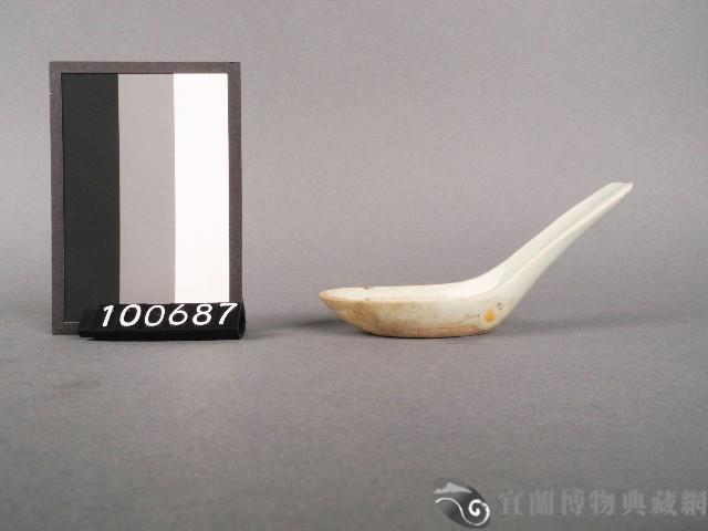 赤釉雞紋湯匙藏品圖，第2張