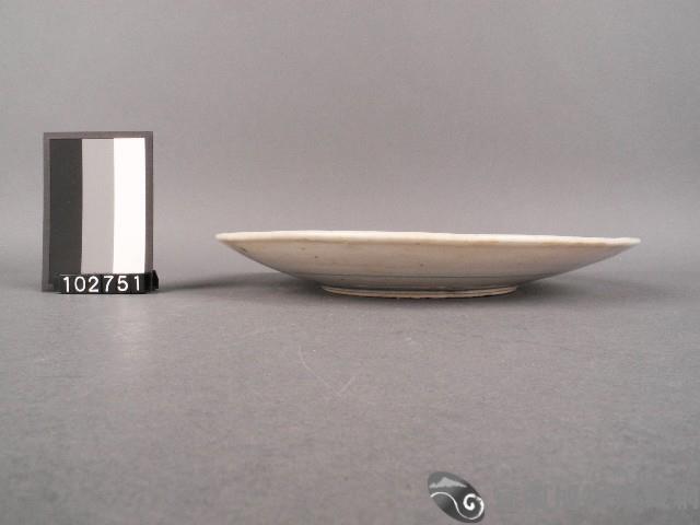 青花山水紋盤藏品圖，第2張