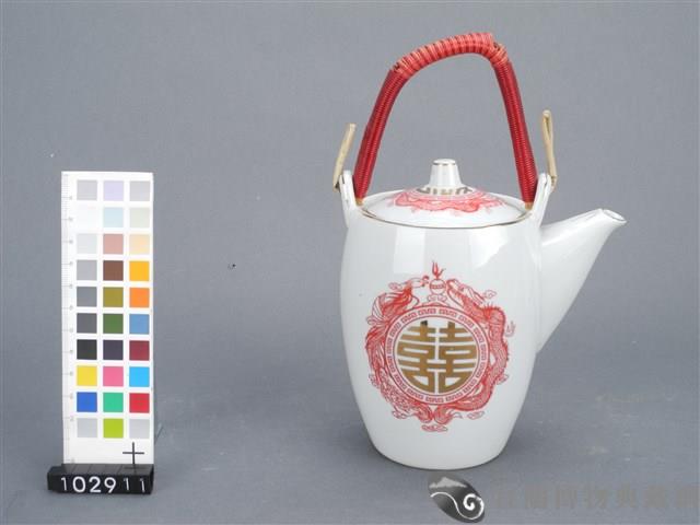 金紅彩龍鳳囍字紋茶壺藏品圖，第2張