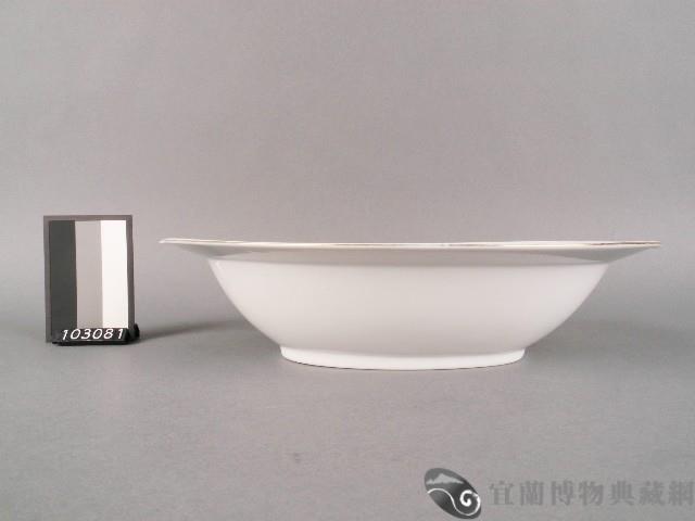 紅綠彩花卉紋碗藏品圖，第2張