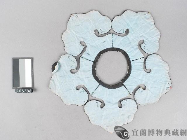 花果紋如意雲肩藏品圖，第2張