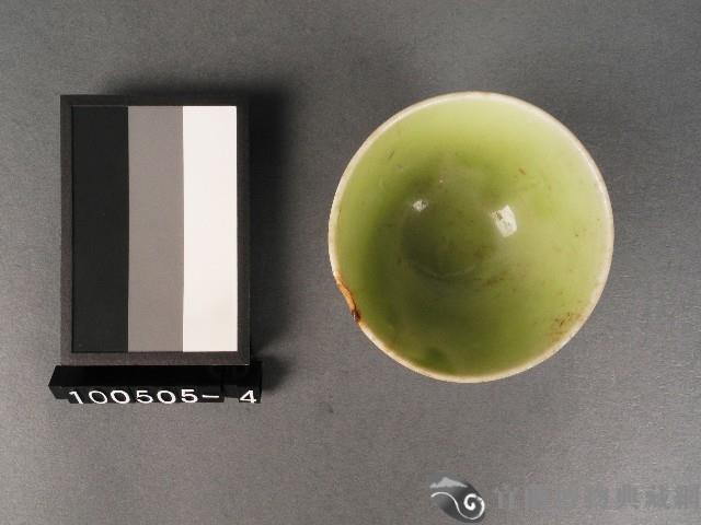 綠釉茶杯藏品圖，第2張