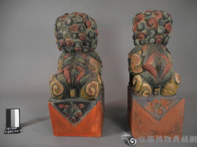 彩色木雕柱頭獅子藏品圖，第2張