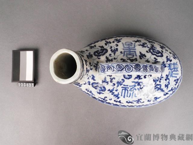 青花尿壺藏品圖，第2張