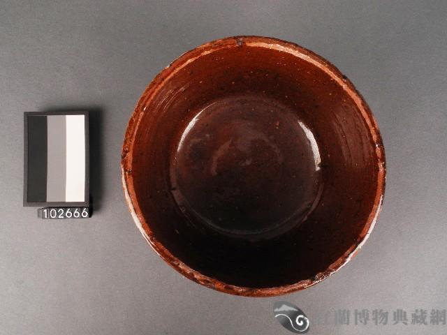 赤釉陶碗藏品圖，第2張