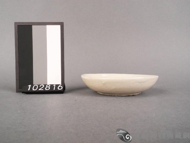 青花梅花紋碟藏品圖，第2張