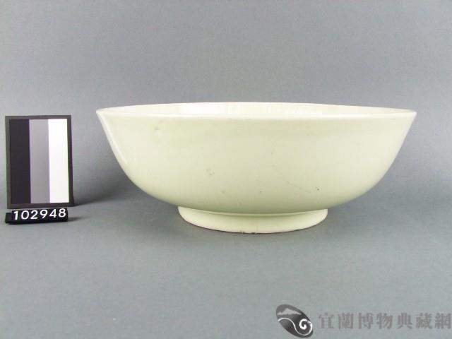 彩繪梅花紋碗藏品圖，第2張