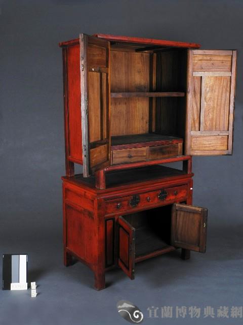 朱漆上下櫃藏品圖，第2張
