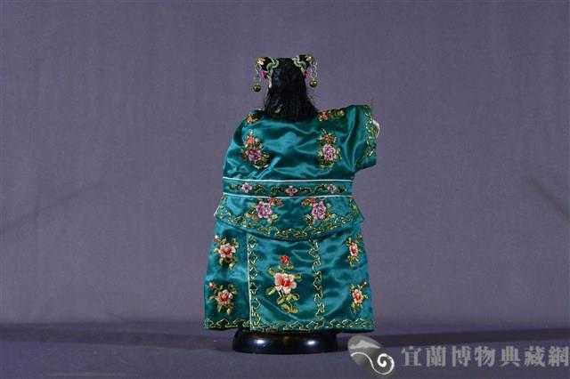 布袋戲偶（雙髻旦）藏品圖，第2張