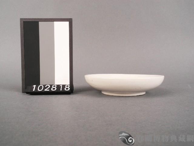 黑紅彩人物紋碟藏品圖，第2張