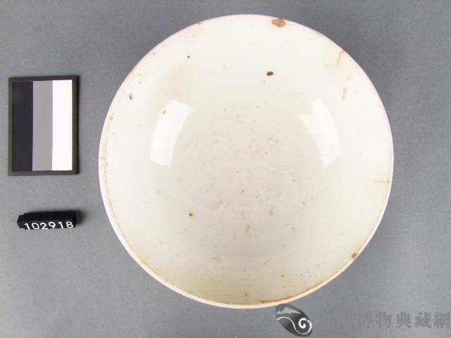 黃金釉青花綠彩花卉囍字碗藏品圖，第2張