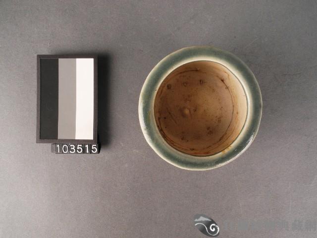 綠釉回字花卉紋香爐藏品圖，第2張