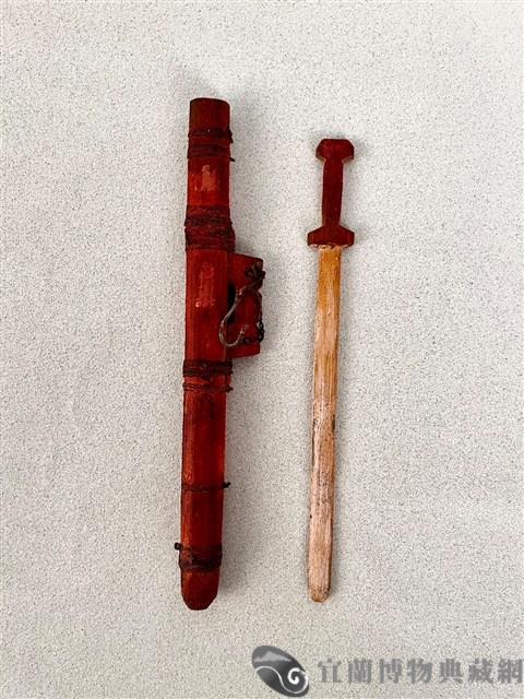 傀儡切末（劍含鞘）藏品圖，第2張