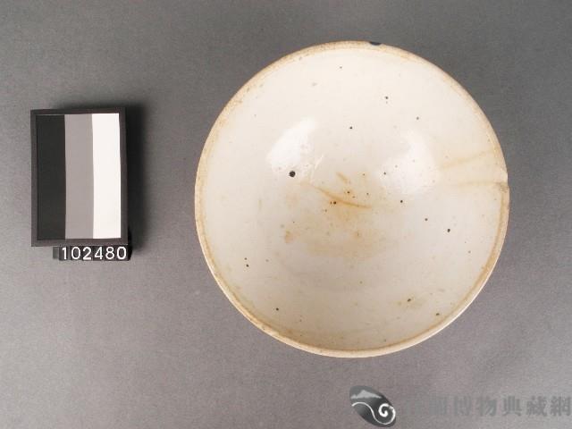 紅藍彩花蝶紋碗藏品圖，第2張