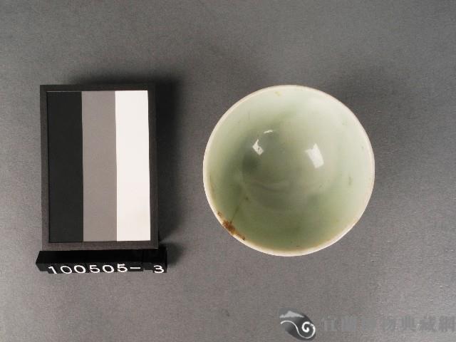 綠釉茶杯藏品圖，第2張