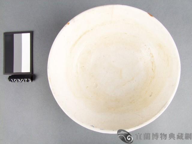 青花紅彩花卉囍字碗藏品圖，第2張