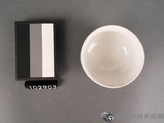 彩繪花卉紋杯藏品圖，第2張