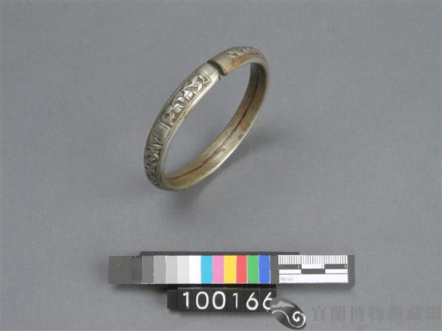 銀色手環藏品圖，第2張