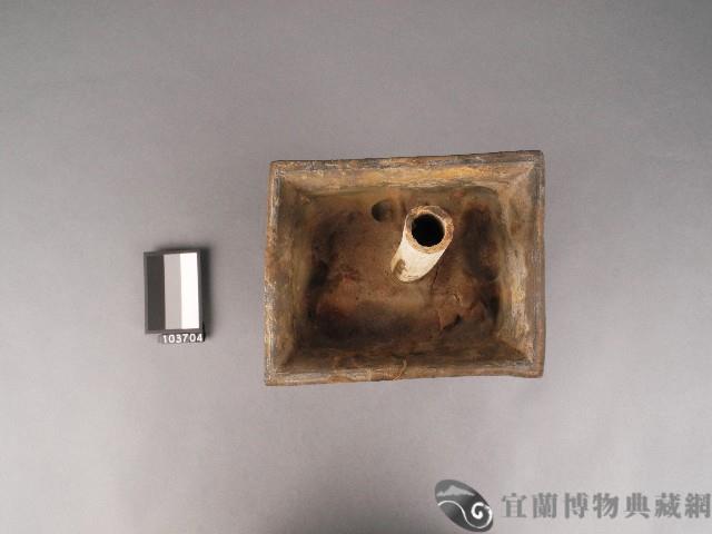 錫製壽字燭台藏品圖，第2張