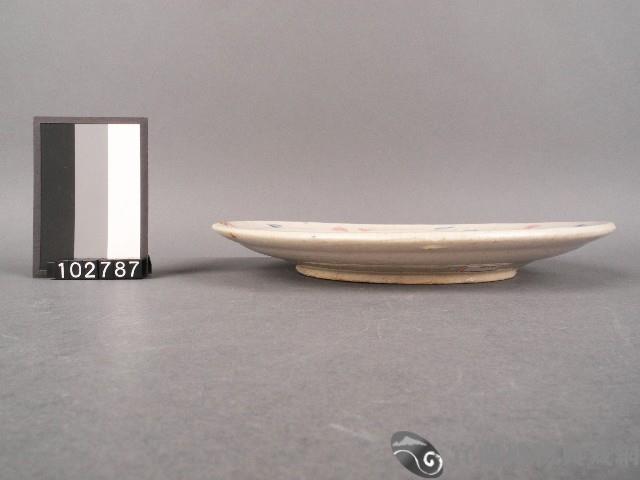 青花粉紅彩花卉紋盤藏品圖，第2張