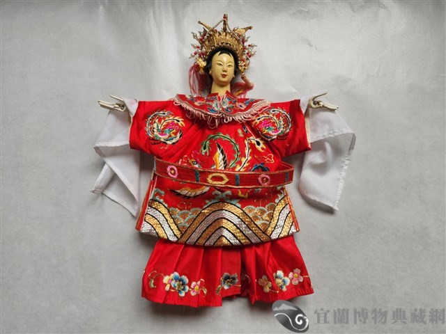 布袋戲偶(齊眉旦)藏品圖，第2張