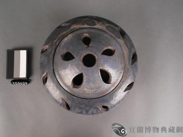 藍釉火籠藏品圖，第2張