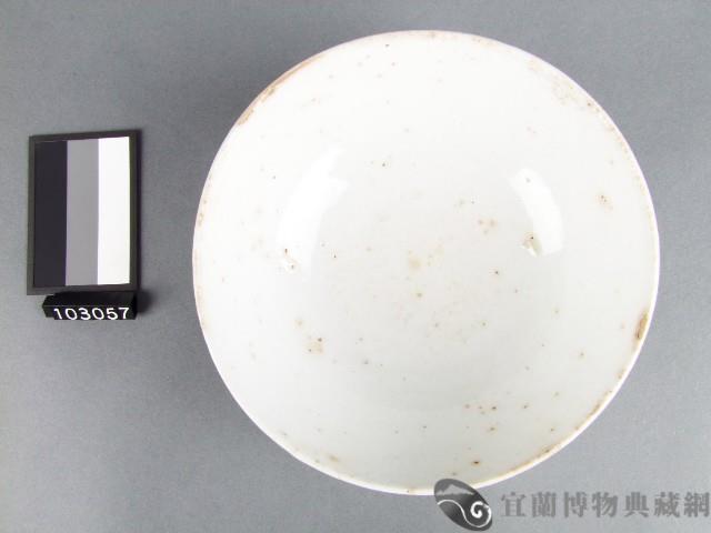 青花紅彩花卉紋碗藏品圖，第2張