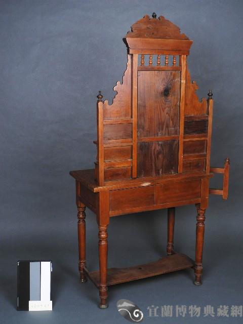 化妝台藏品圖，第2張