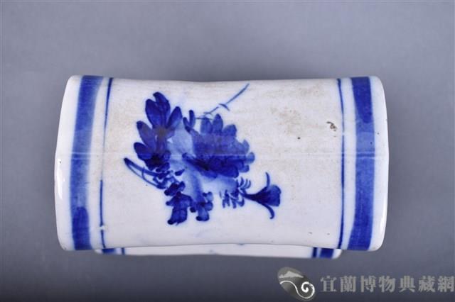 青花花卉紋枕頭藏品圖，第6張