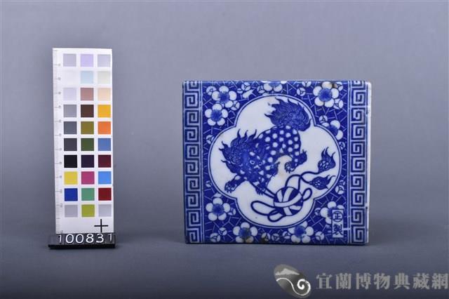 青花印花獅紋枕藏品圖，第4張