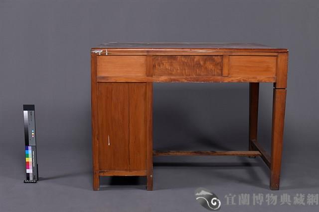 書桌藏品圖，第3張