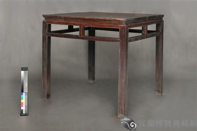 方桌藏品圖，第1張