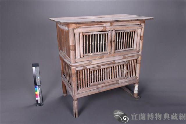 竹製碗櫥藏品圖，第1張