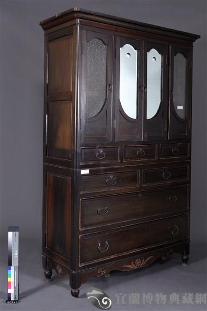 木製櫥櫃藏品圖，第1張