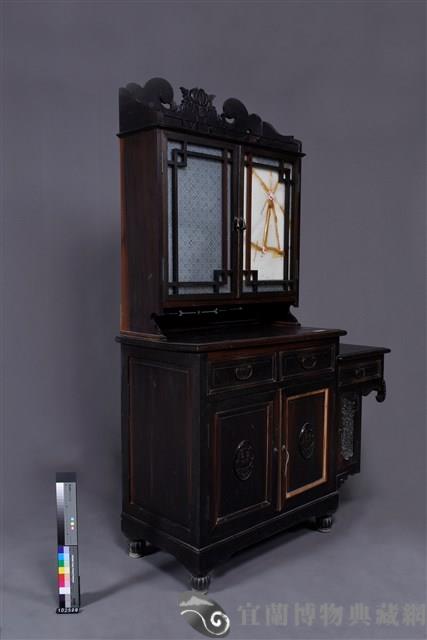 書櫃藏品圖，第1張