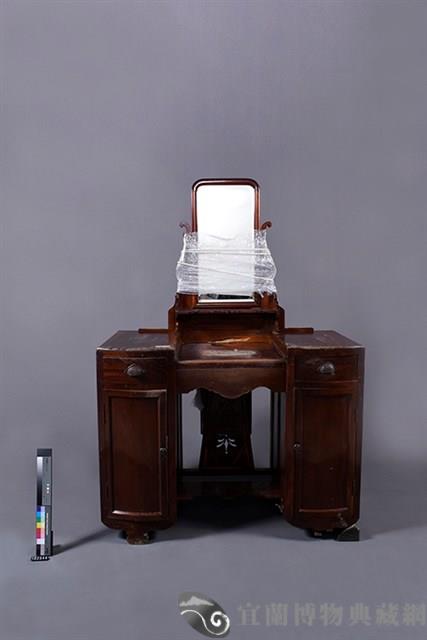 梳妝台藏品圖，第2張