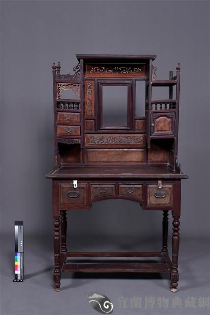 梳妝台藏品圖，第2張