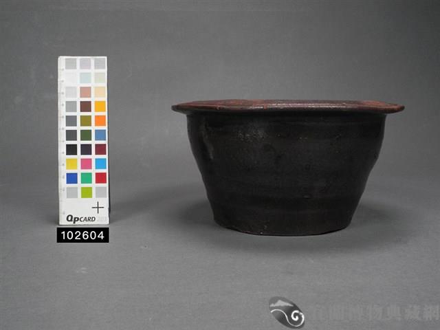 陶盆藏品圖，第2張