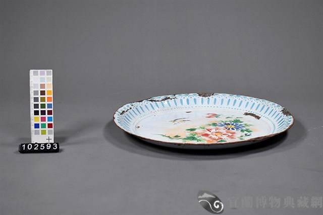 鐵胎琺瑯盤藏品圖，第2張