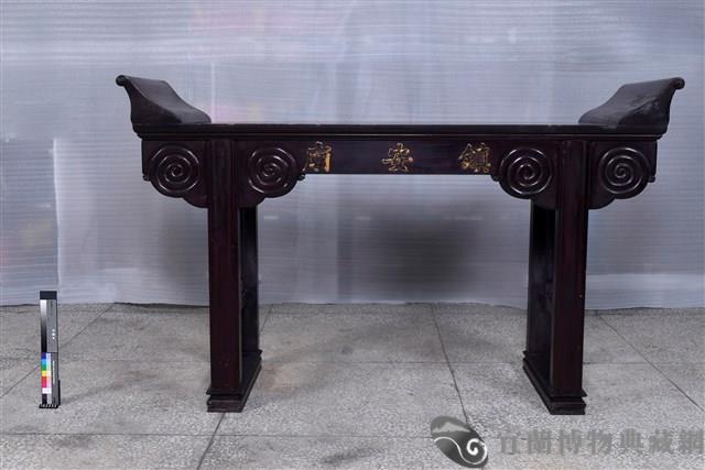 鎮安廟神桌藏品圖，第2張