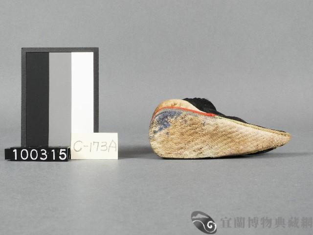 三寸金蓮(右鞋)藏品圖，第2張