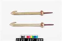 布袋戲兵器-鉤藏品圖，第1張