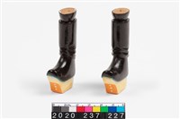 尪仔腳-高底靴藏品圖，第1張