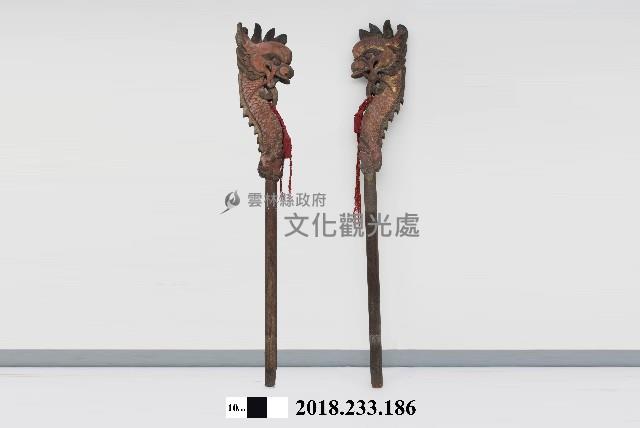 祭祀用具－儀杖(龍頭杖一對)藏品圖，第1張