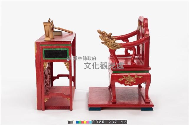 布袋戲道具-案桌、椅子藏品圖，第4張