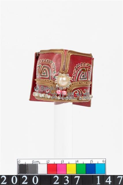 盔帽-馬蝶巾藏品圖，第1張