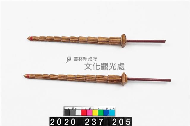 布袋戲兵器-竹節鞭藏品圖，第1張