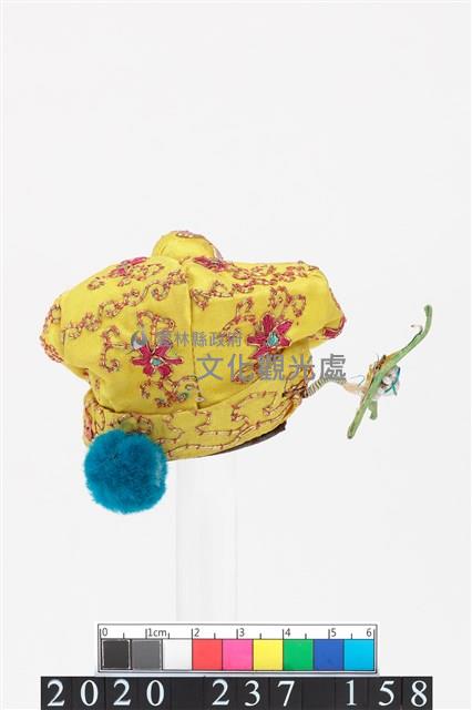 盔帽-向邊巾藏品圖，第2張